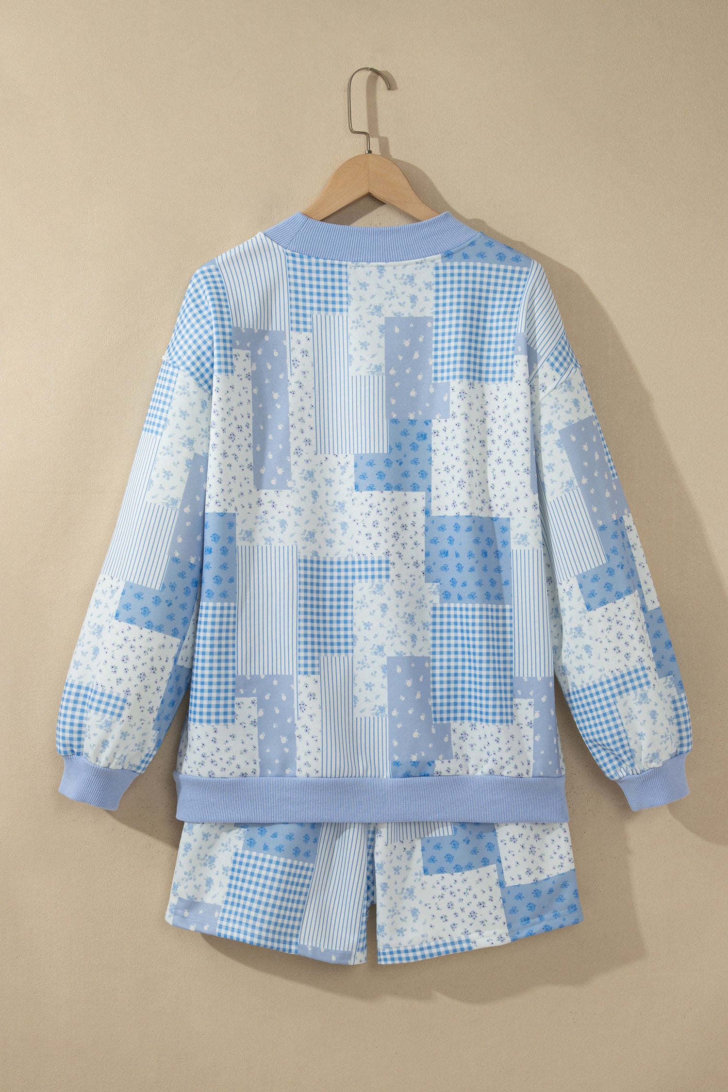 Sky Blue Patchwork Floral Print Drop Shoulder Baggy Pullover Drawstring Shorts Set