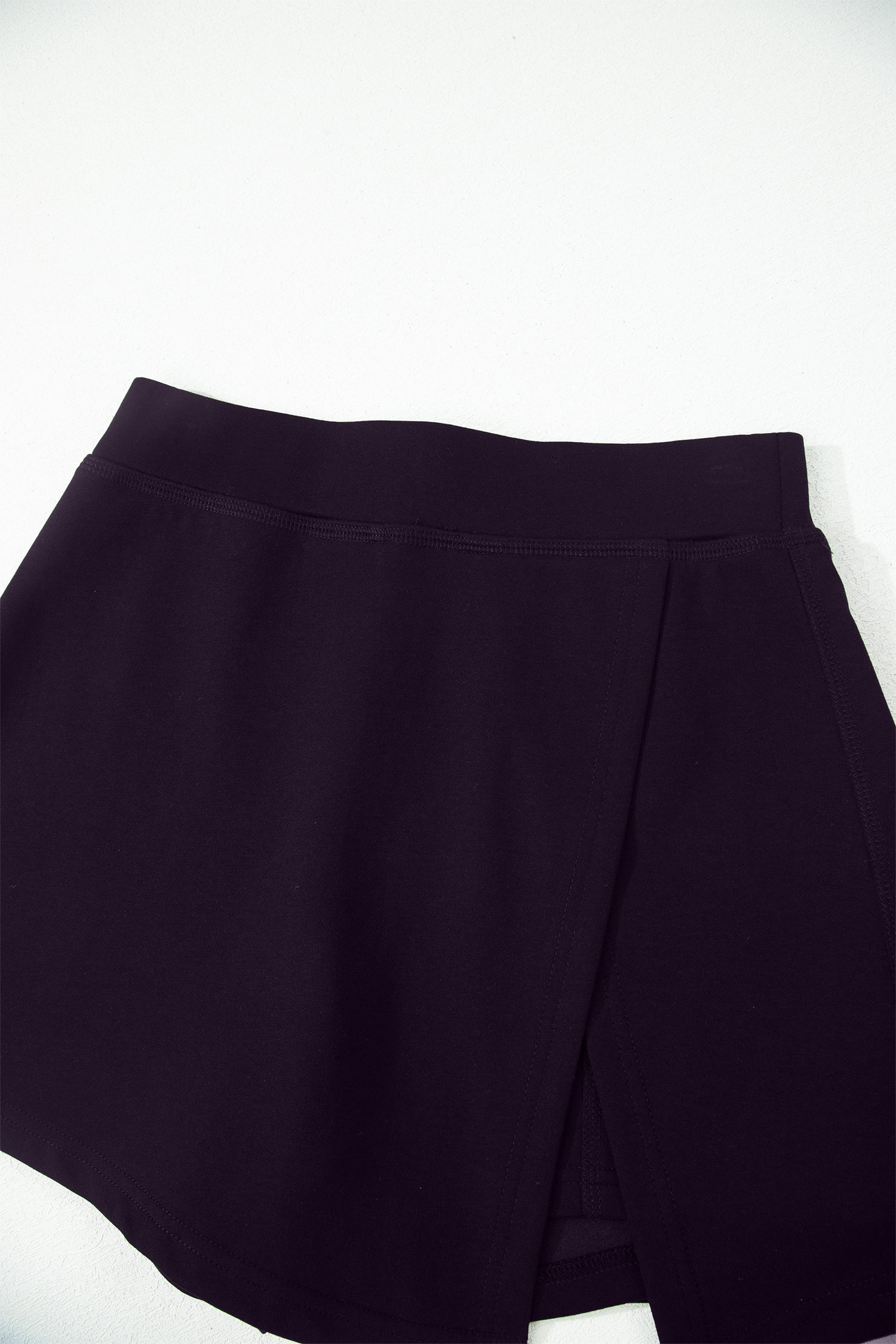 Black Solid Color Wrapped Side Slit Skort