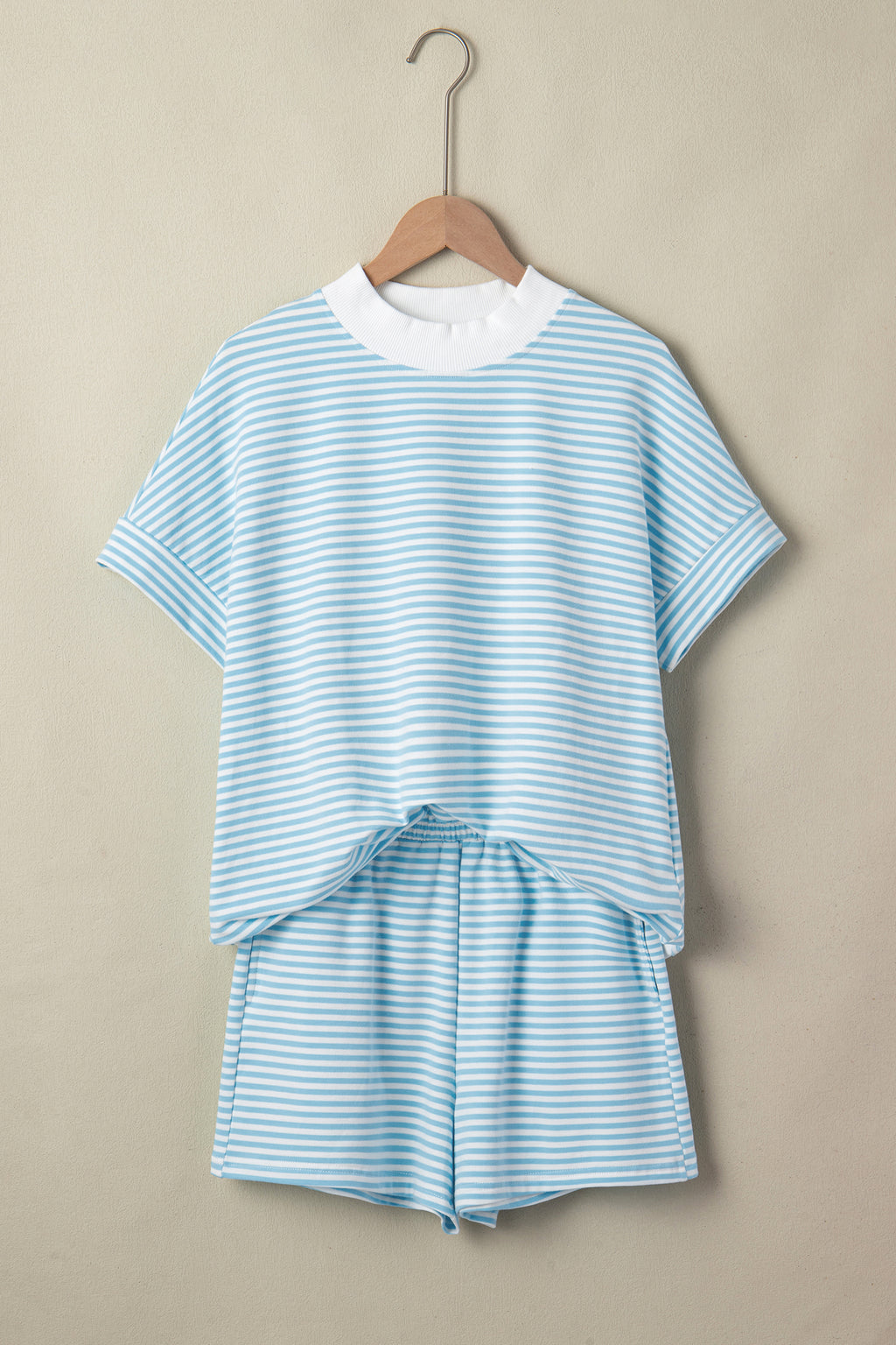Pink Stripe Cuffed Sleeve Contrast Mock Neck Tee Casual 2pcs Short Set