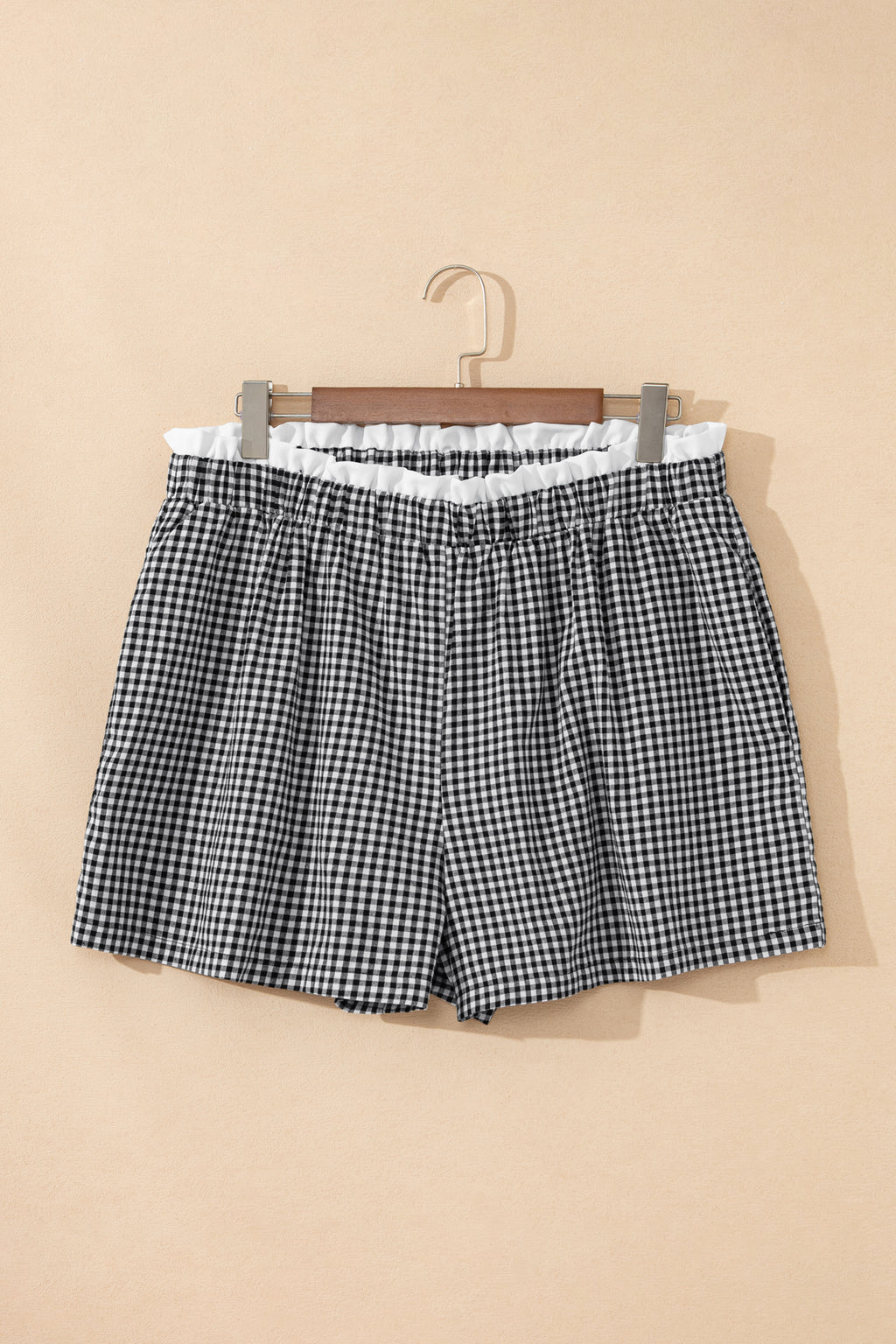 Green Contrast Trim Plaid Print Plus Size Shorts