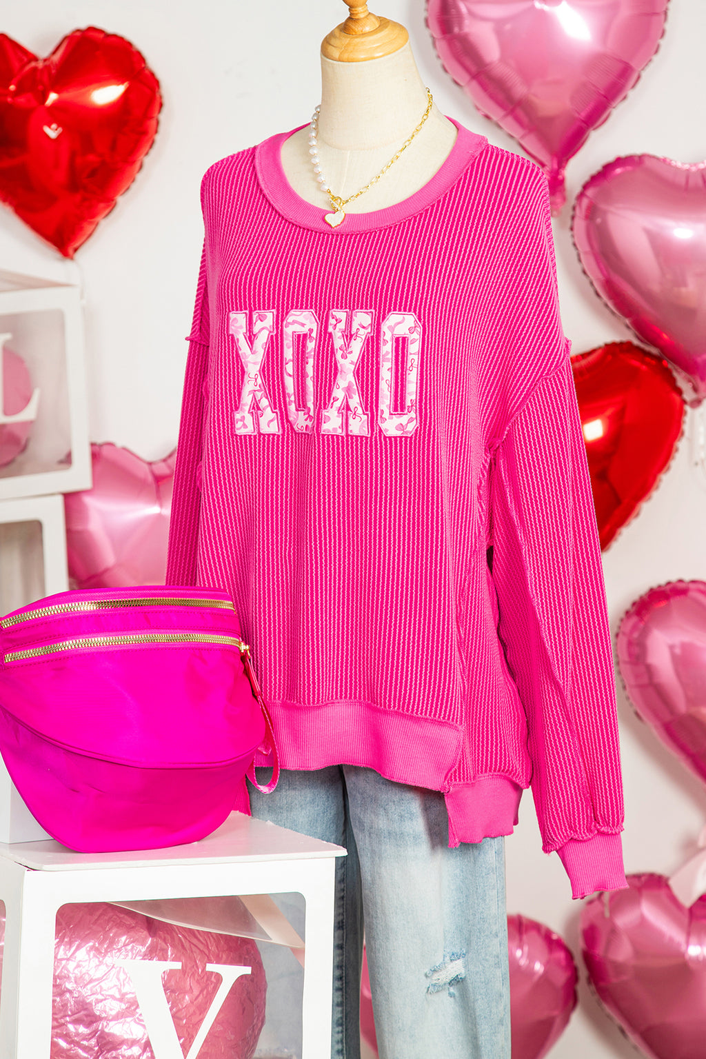 Strawberry Pink Twisted Ribbed Long Sleeve XOXO Bow Print Embroidered Patch Graphic Top